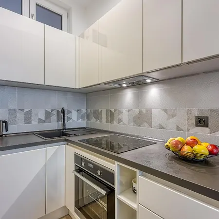 Sara Luxury In Center Appartement